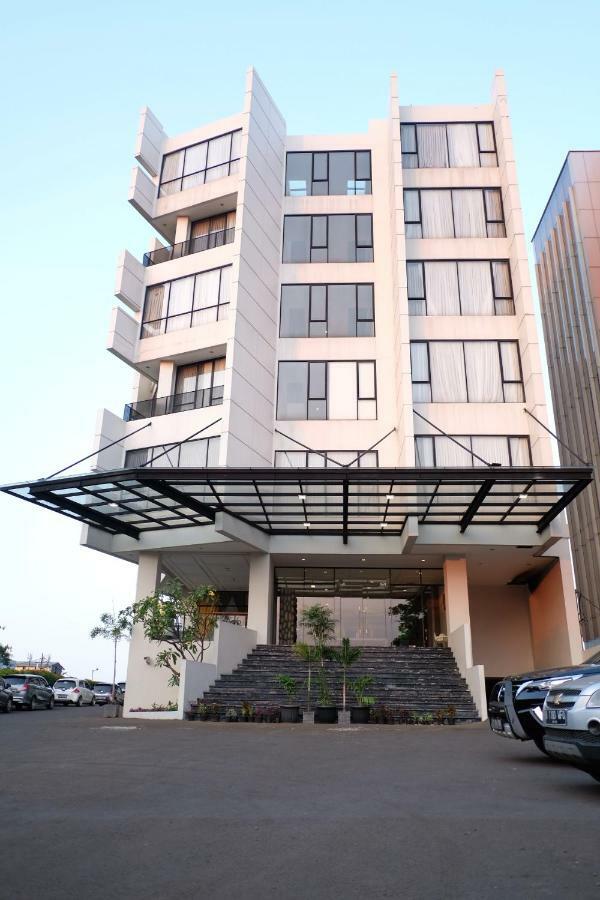 Rivoli Hotel Jakarta Eksteriør bilde