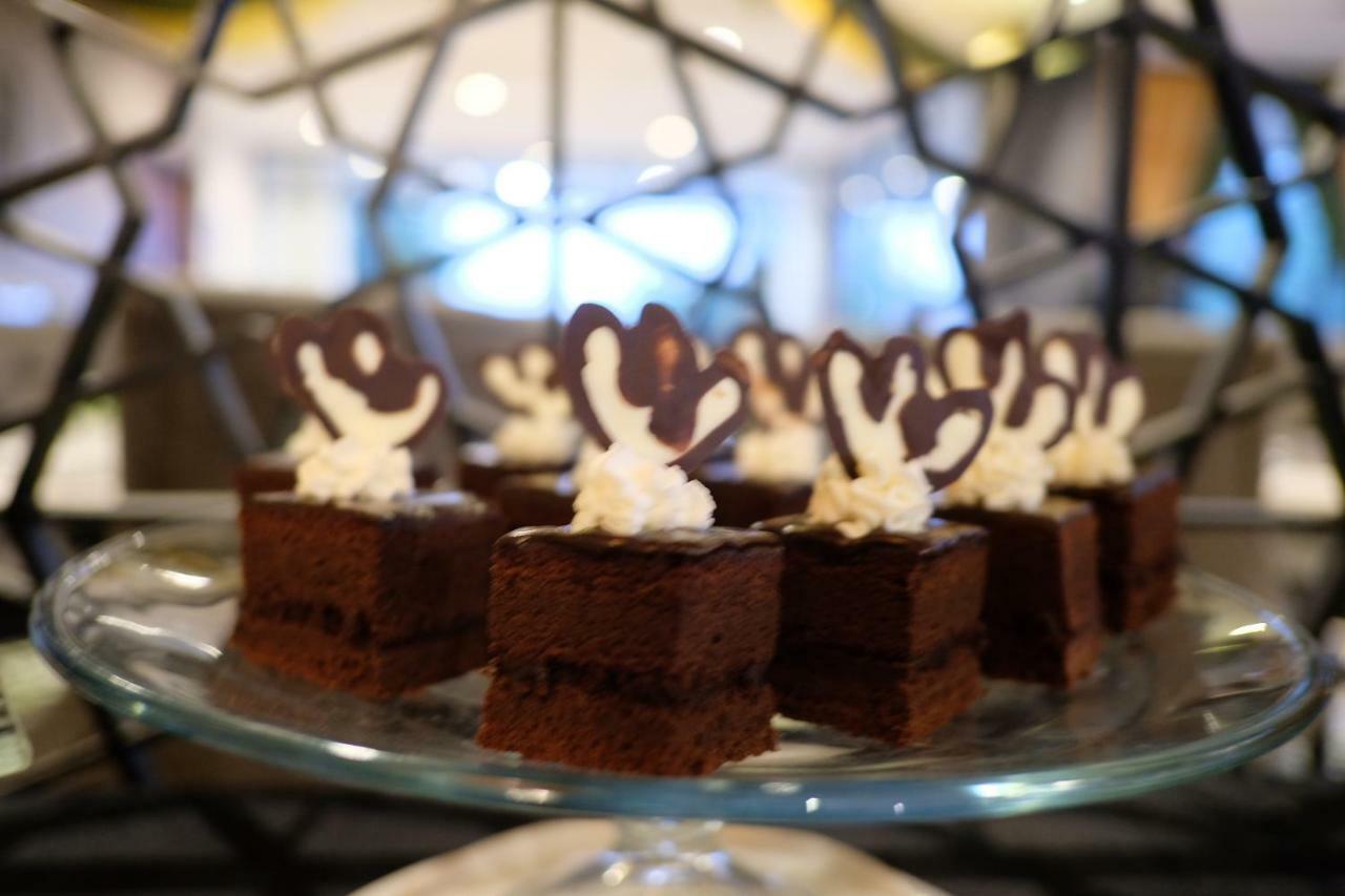 Rivoli Hotel Jakarta Eksteriør bilde